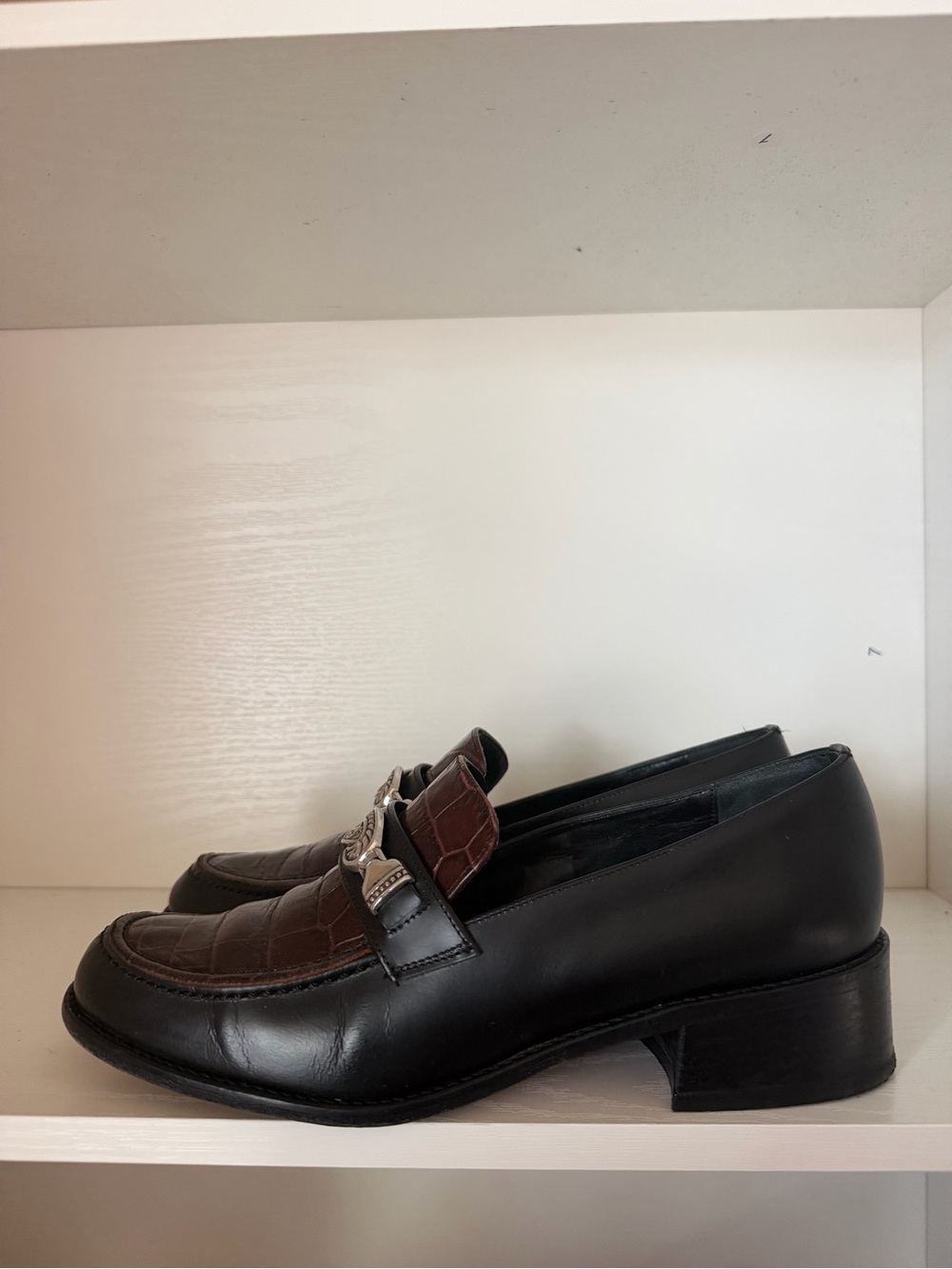 Vintage Brighton Italy Black Brown Croc Leather Loafers Silver Hardware Women 7M